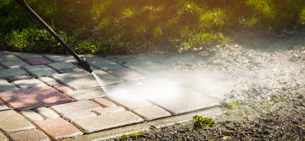 Best Roof Washing  in North Amityville, NY