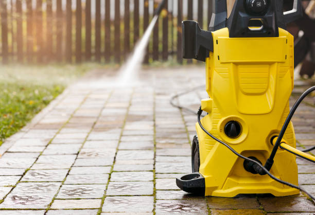 Best Oil Spill Cleanup  in North Amityville, NY